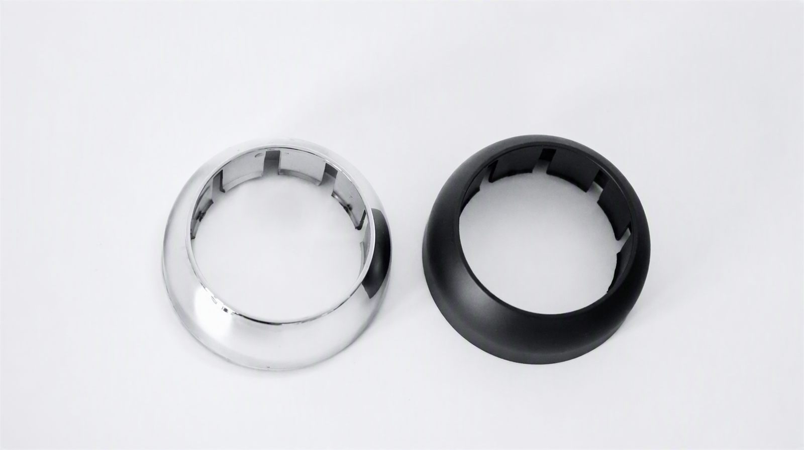 Trim rings in chrome and matte black