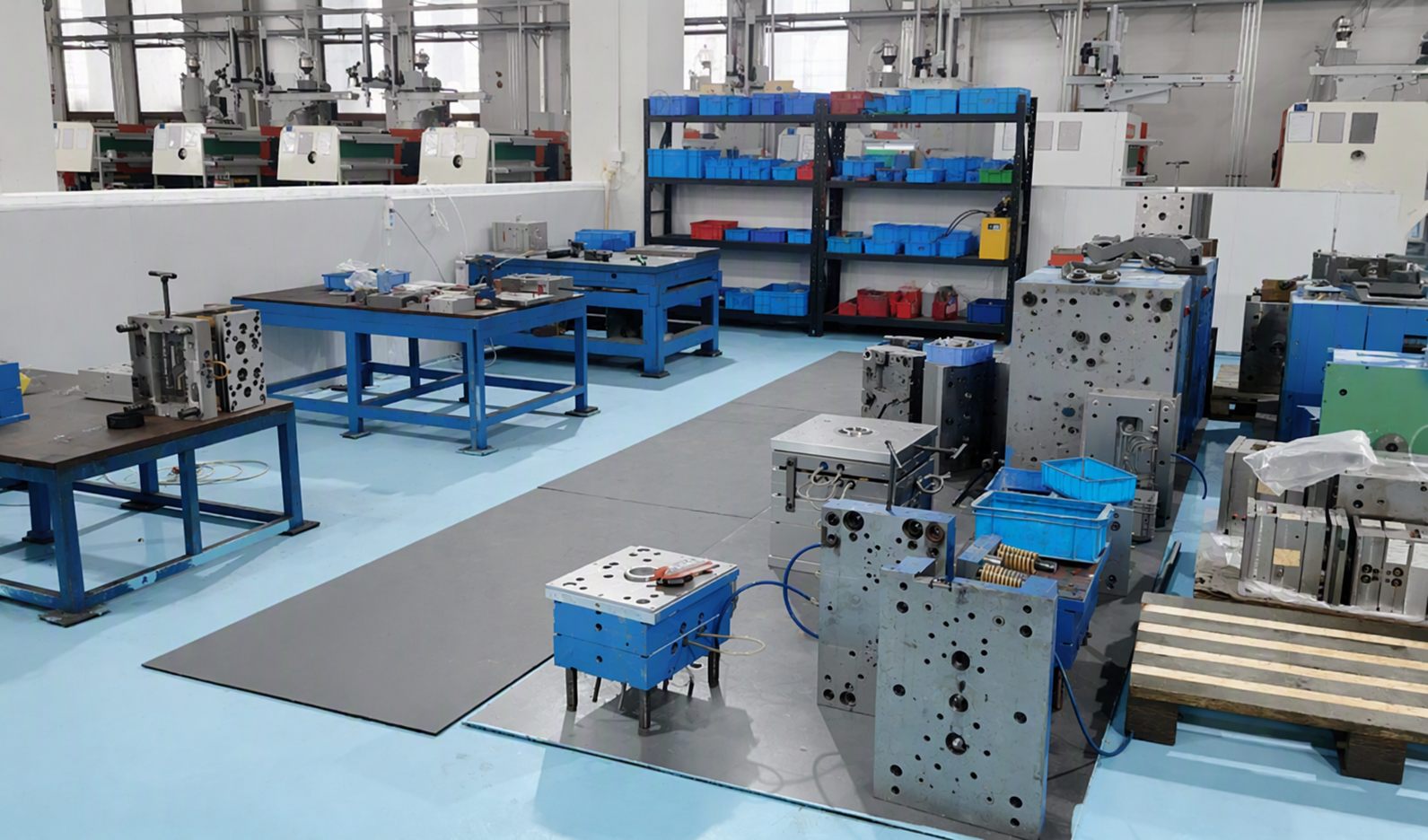 Mold tooling